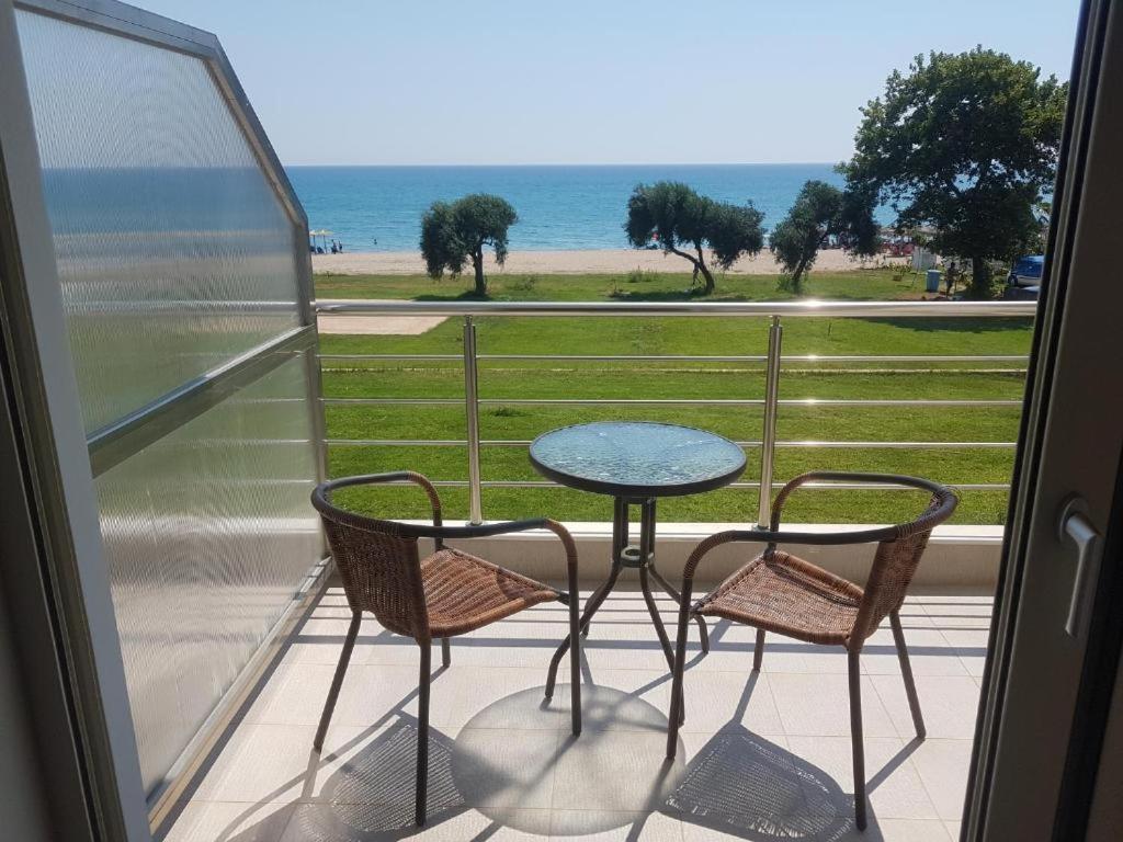 Ocean Hotel Resort Kastrosikia Zewnętrze zdjęcie
